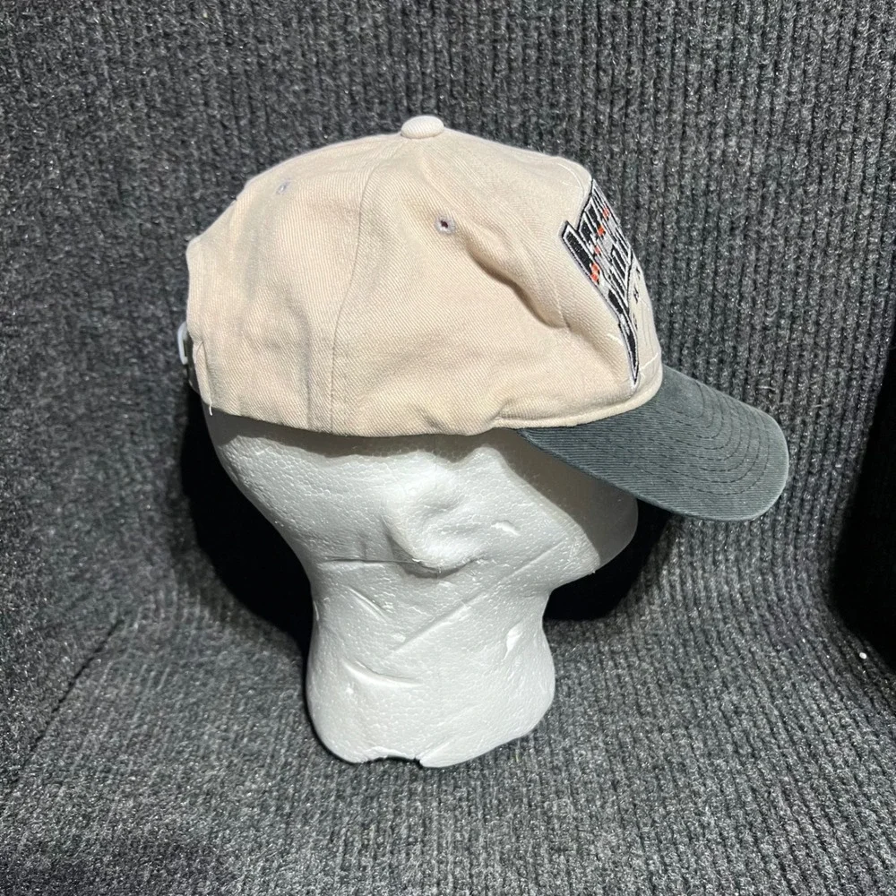 Vintage Starter Hat Snapback Mens OSFA Beige 1996 Stanley Cup Champions NHL Cap